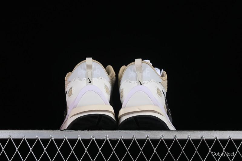 Nike Sacai VaporWaffle 3.0 Fashion-Forward Running Shoes - CV1363-108
