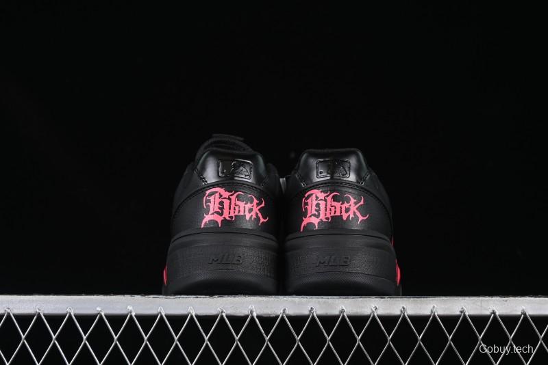 New York Yankees MLB Chunky Liner Custom Platform Sneakers in Neon Pink - 3ASXCA12N50WHS