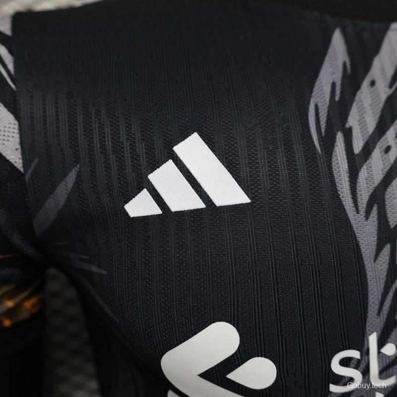 Player Version 25/26 Liverpool Dark Grey with Golden Phoenix Pattern Jersey
