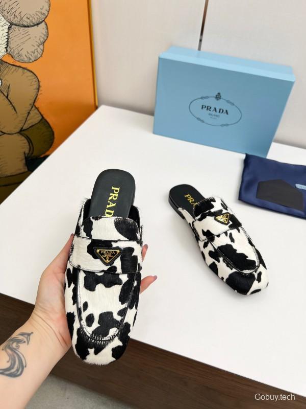 2025 Women Prada Black White Calf Hair Loafers LY00260